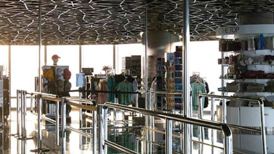 At The Top, Burj Khalifa: Level 124 + Souvenir - At The Top Burj Khalifa