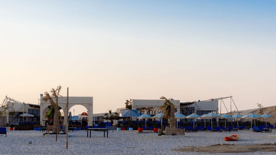 Day Pass at Al Majles Resort with Lunch/Dinner - Sightseeing and Tours