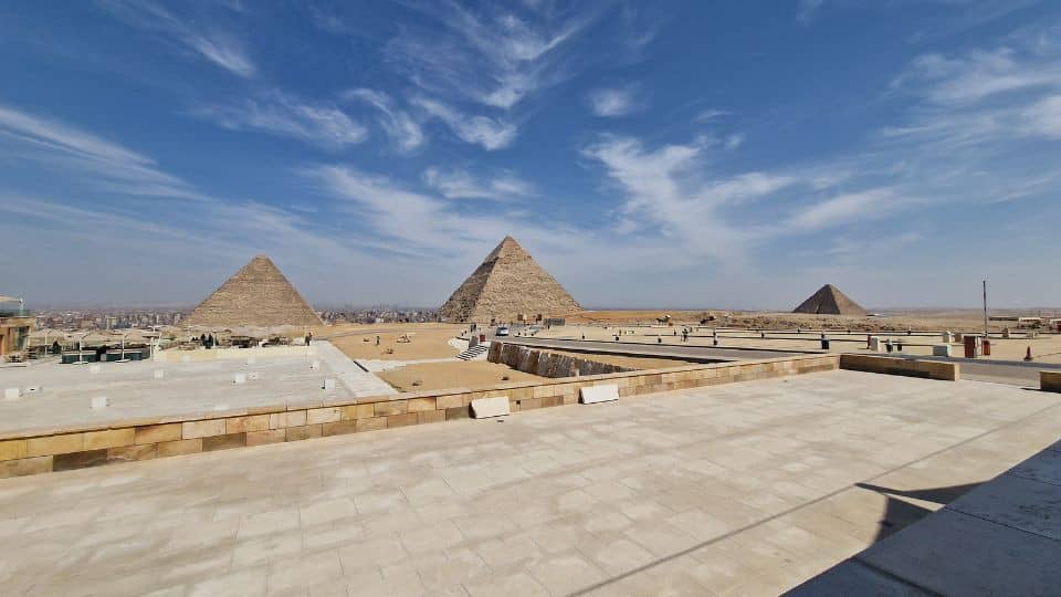 Full-day tour of Giza Pyramids, Sphinx, and Egyptian Museum with lunch from Cairo - Sightseeing and Tours